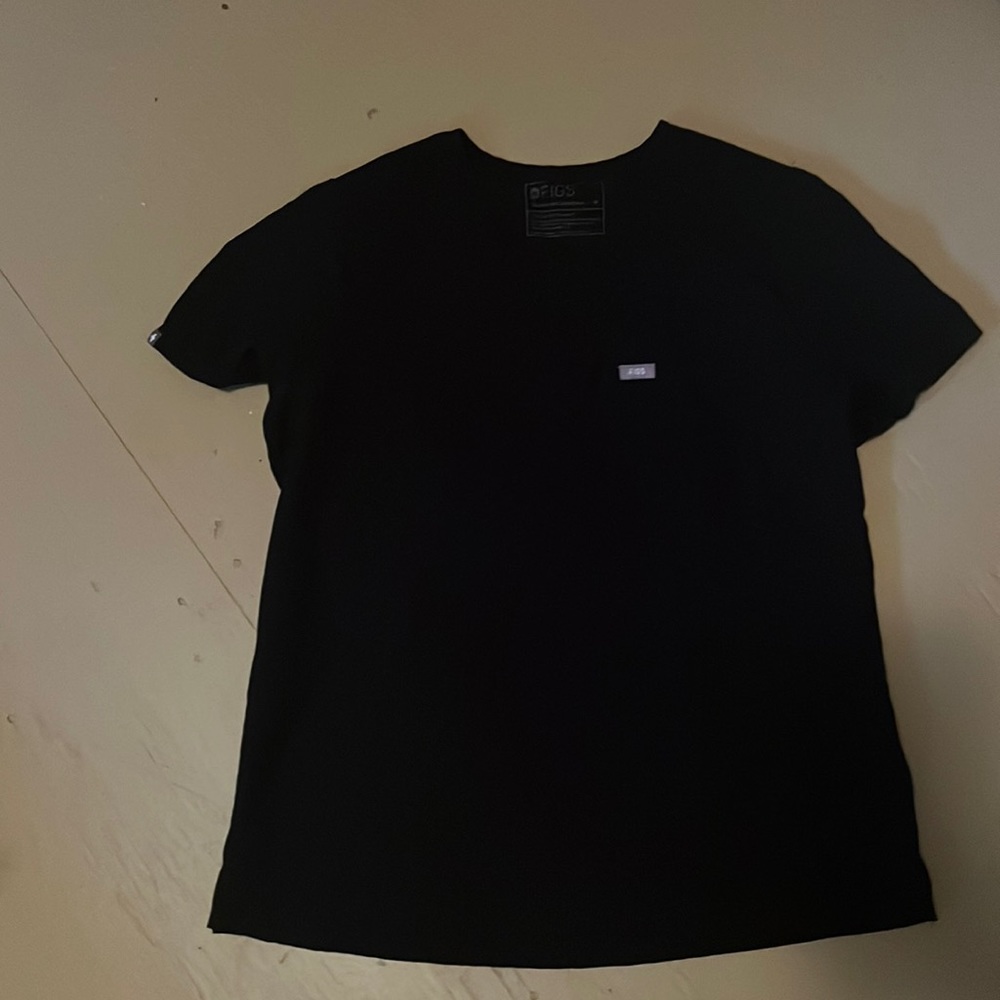 FIGS Medium Black Scrub Top